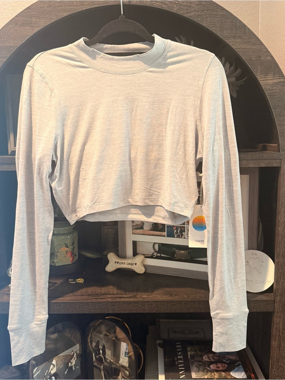 Vuori Lux Cropped Tee in Platinum Heather Large NWT